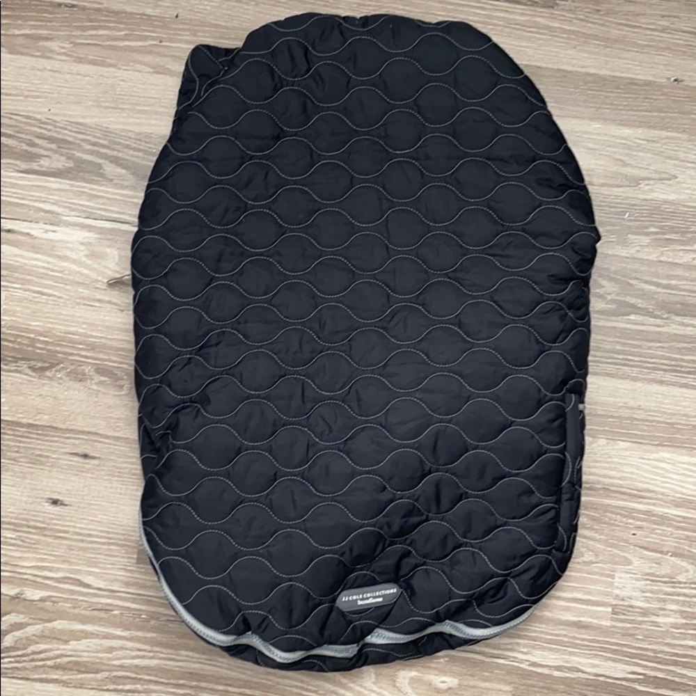 JJ Cole Bundleme car seat / stroller cover